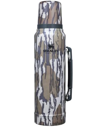 Stanley Classic Vac Bottle Bottomland Mossy Oak